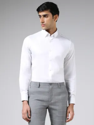 Formals Solid White Cotton-Blend Slim-Fit Shirt